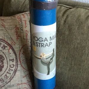 Ecco friendly, reversible yoga mat